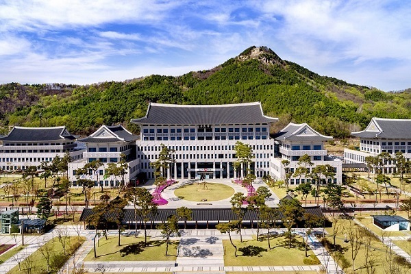 경북도, 2026년 저출생 관련 과제 수 줄이고 예산은 늘린다