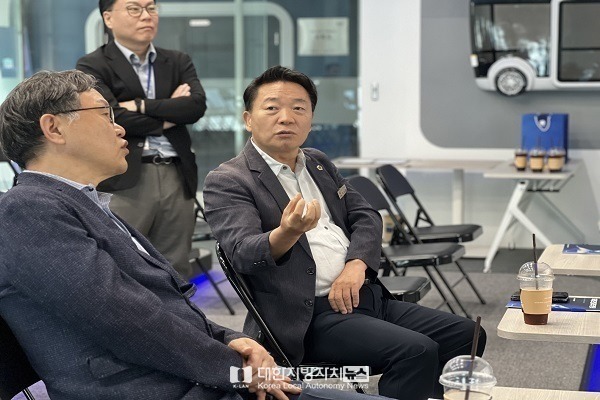 방성환 경기도의원, 판교 자율주행 10년의 축적…피지컬 AI로 확장 모색