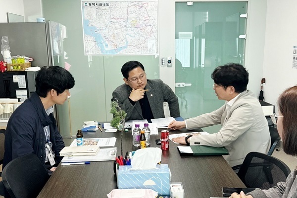 안계명 경기도의회의원, 소형농기계 지원사업 농가 부담 덜고 안전 챙겨야